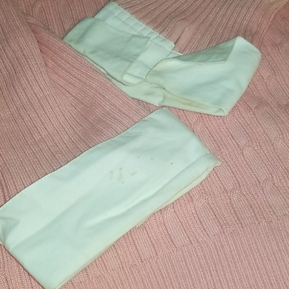 Cute top - Picture 4 of 5